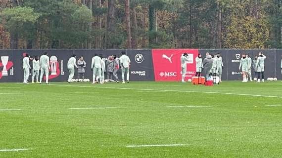 MN - Verso Slovan Bratislava-Milan: ok Leao, Pulisic e Gabbia, problema alla caviglia per Emerson Royal. Le ultime da Milanello