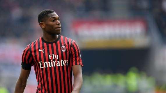 Milan, Leao scommessa ancora da vincere: il club e Pioli ci credono e continuano a spronarlo