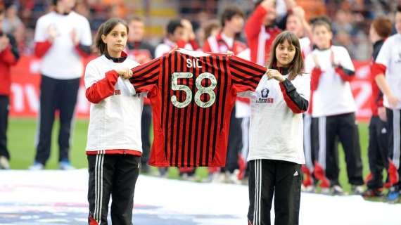 FOTO - Ecco la maglia di Simoncelli durante il ricordo nel prepartita