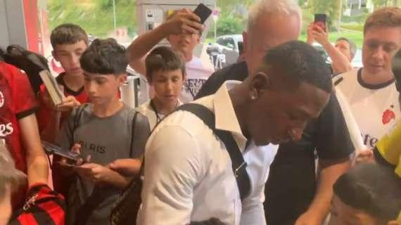 MN - Estupinan è arrivato a Casa Milan per la firma sul contratto