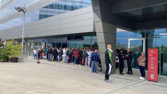 MN - Sheva a Casa Milan: questa mattina ha ringraziato il club per le iniziative a favore dell'Ucraina. Ora l'incontro con i tifosi