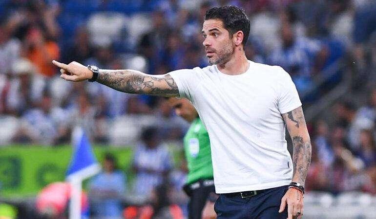 Boca Juniors, sì definitivo di Gago. Si tratta col Chivas per liberarlo
