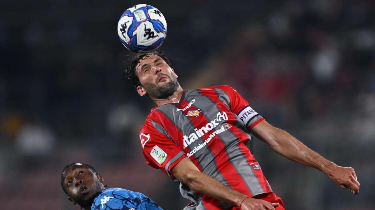 UFFICIALE: Cremonese, resta il Mudo Vazquez. Rinnovo annuale