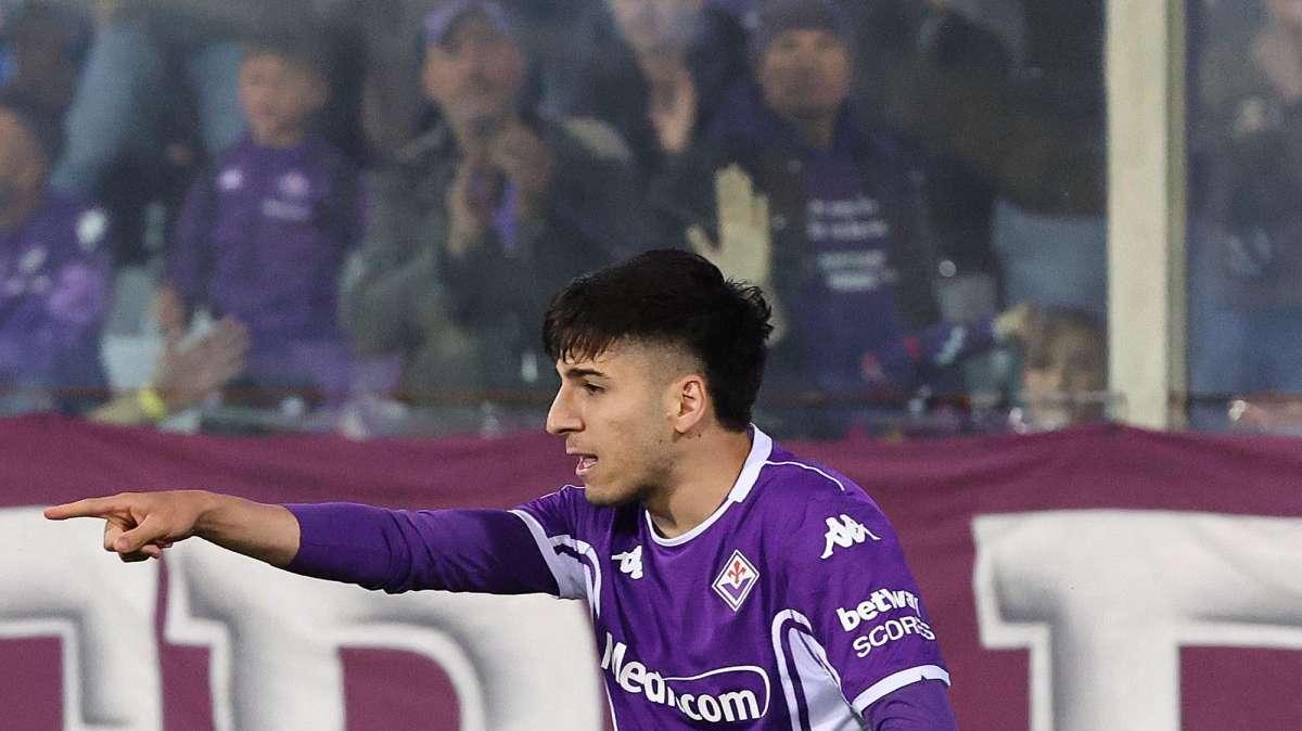 Fiorentina, Parisi ha rinnovato. Lo conferma Pradé