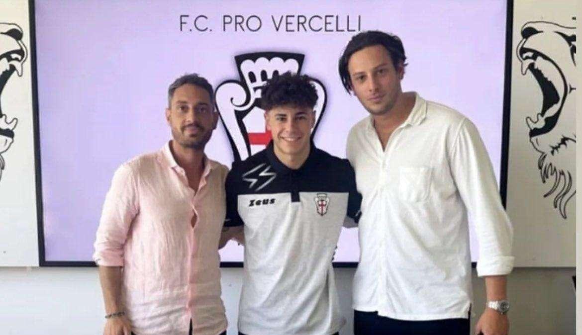 Dell'Aquila alla Pro Vercelli, il retroscena: è la prima operazione di un figlio d'arte