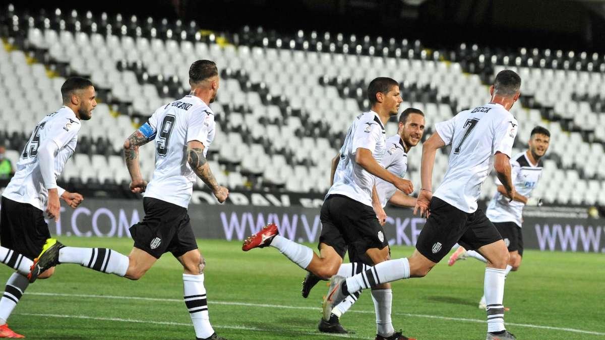 Il Cesena ritrova la Serie B: decisiva la vittoria sul Pescara