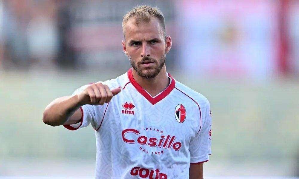Bari, che tegola: squalifica di otto mesi per Sibilli