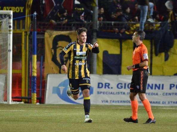 Juve Stabia, con la promozione viene riscattato Adorante. Le cifre