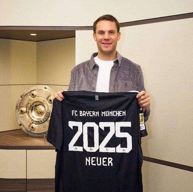 UFFICIALE: Bayern Monaco, rinnovo per Neuer. E non solo