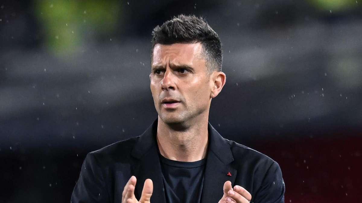 Juventus, oggi la firma di Thiago Motta