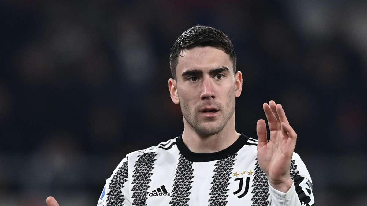 Juventus, su Vlahovic gli occhi di Bayern e Manchester United 