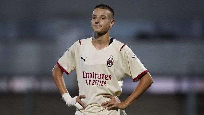 ESCLUSIVA - Milan, pronto il primo contratto da professionista per Camarda