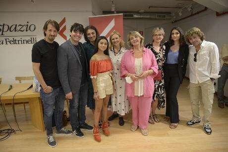 Presentato alla Feltrinelli di Piazza dei Martiri a Napoli il fumetto ispirato a “L’amica geniale”
