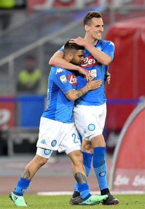 Il Napoli ci crede, lotta fino alla fine. 