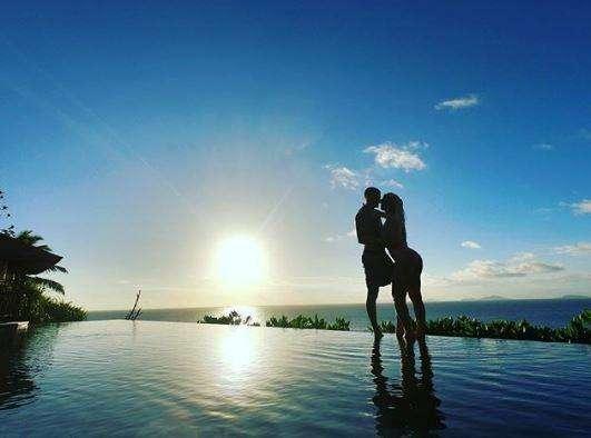 Le vacanze romantiche di Mauro e Wanda Icardi