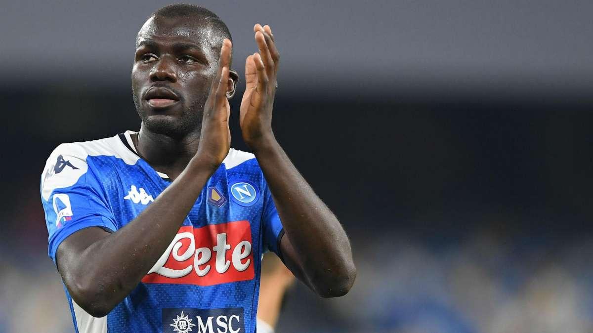 KK - Koulibaly compra casa a Parigi, ma il PSG non c'entra: la precisazione della SSC Napoli