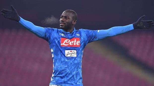Koulibaly carico: "In questi momenti si vede la forza di un gruppo, martedì tutti uniti"