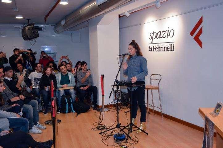 Francesca Michielin, presentato il nuovo album con un mini-live set alla Feltrinelli di Napoli