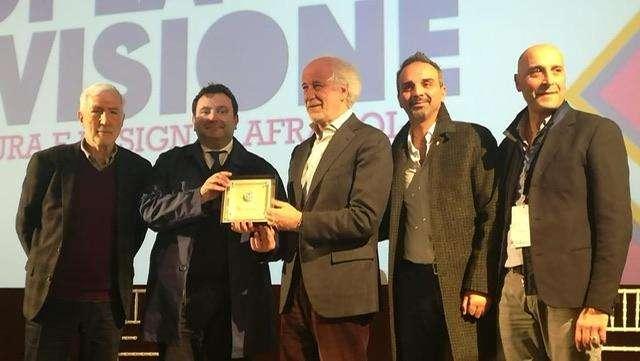 Bagno di folla per Tony Servillo all’Afragola Film Festival