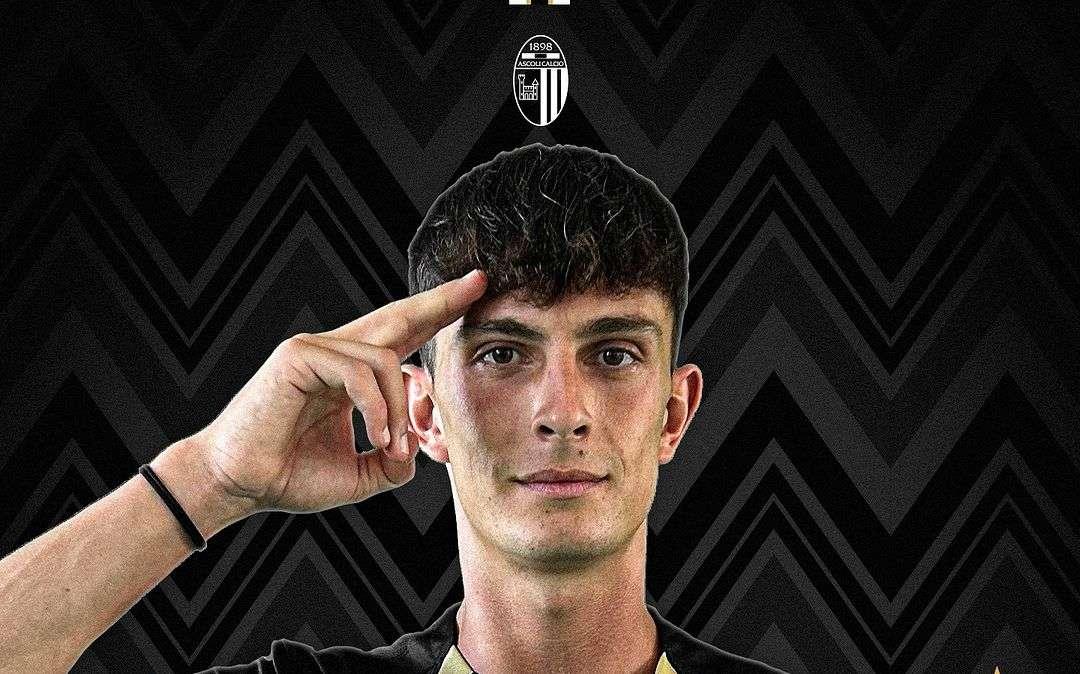 L'Ascoli riabbraccia Emanuele Maurizii: il terzino torna in bianconero