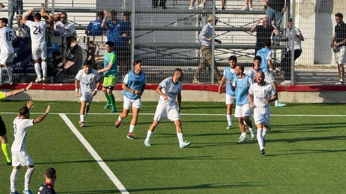 Il Gladiator vola in Serie D: Giorgio al 94' piega il Taranto. Aggredito Loiodice a fine gara