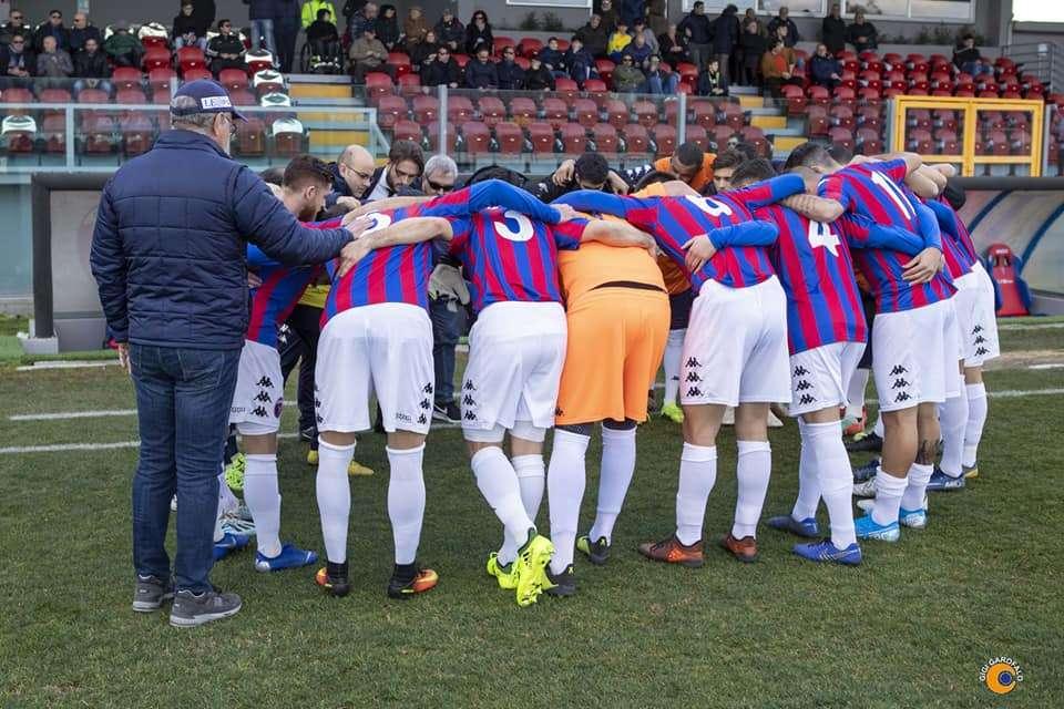 Casarano, comunicato dei calciatori: "Assicuriamo massimo impegno, sin dal Foggia..."