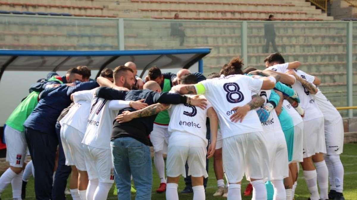 Il Taranto si giocherà la vita: ma c'è un ostacolo più grande del Lavello....