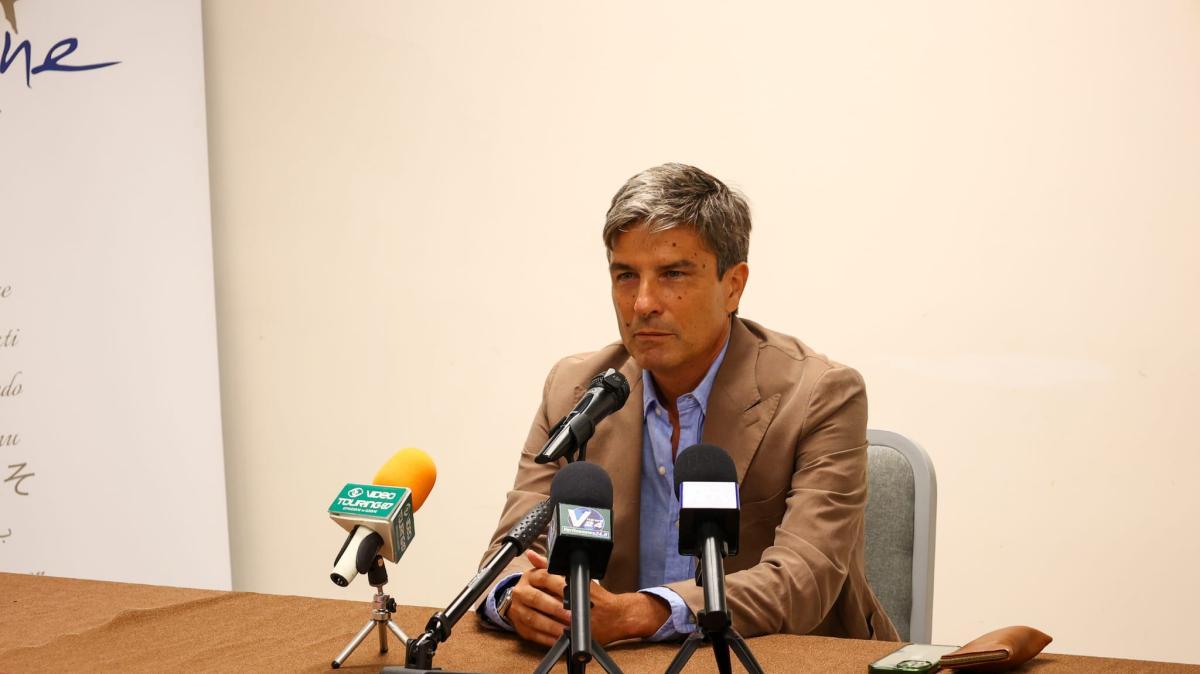 Reggina, parla il ds Romairone: «Con Lotito non ci sono budget, bisogna conquistarsi tutto»