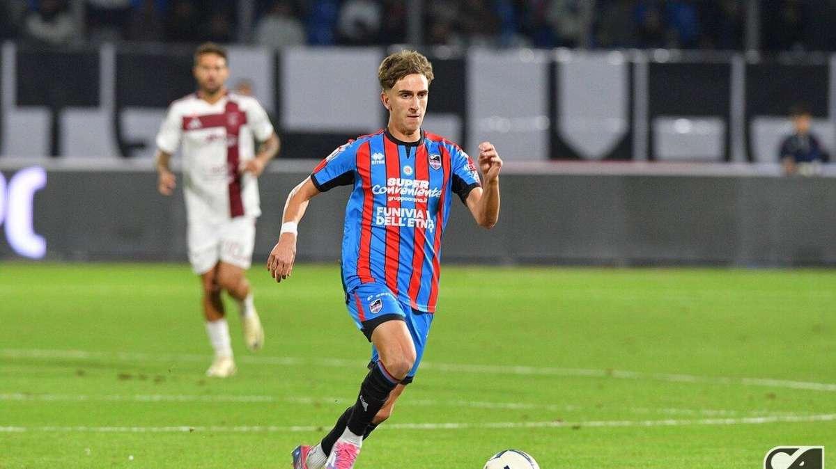 Kaleb Jiménez giura fedeltà al Catania: rifiutata la Serie B per restare in rossazzurro