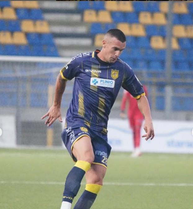UFFICIALE: Juve Stabia, formalizzata una cessione al Crotone