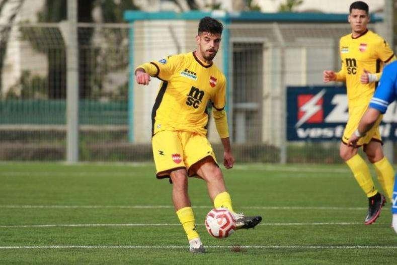 Sorrento, Russo: «Possiamo giocarcela ad armi pari col Picerno»