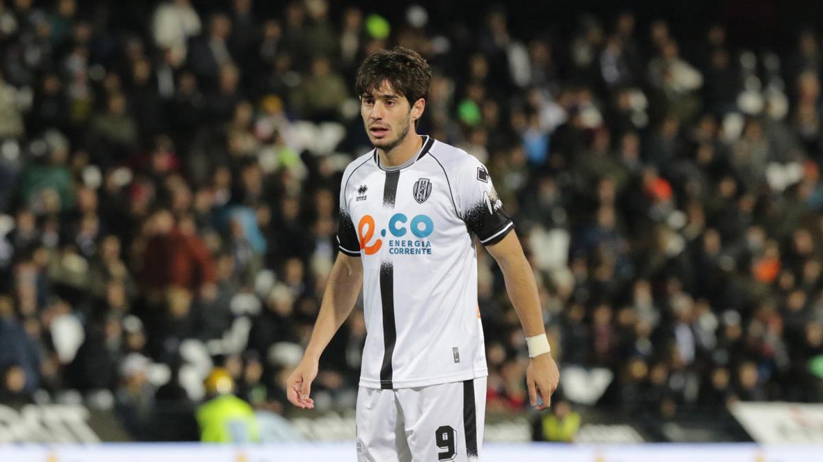 Cesena, definite le prime mosse: Siano titolare in porta, Cristian Shpendi resta in bianconero