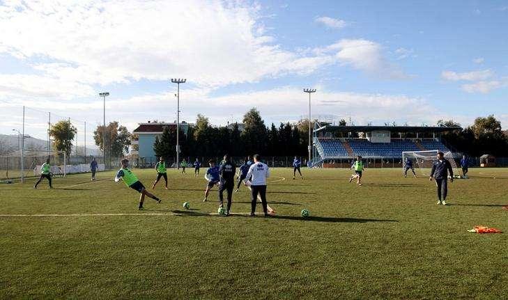 Como, i convocati di Longo per la trasferta di Palermo