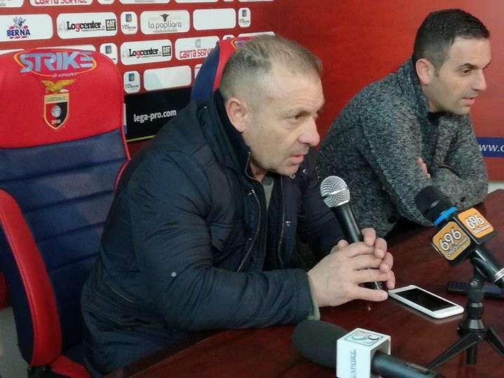 Casertana, duro con i calciatori il presidente D'Agostino: "Tanto rumore per un ritardo di 10 giorni"