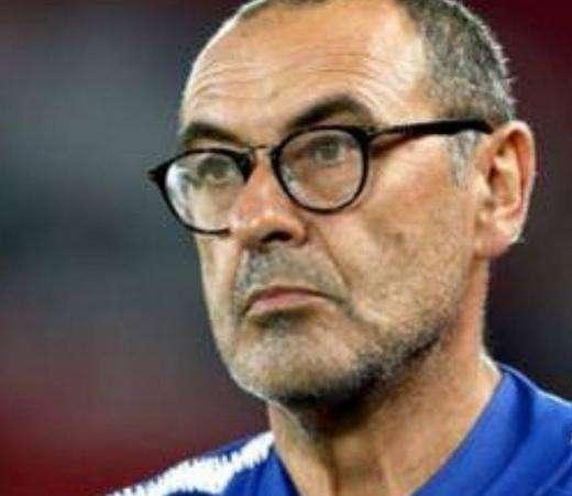 Sarri col fiato sospeso: incombe l'ombra di Allegri sulla Juventus