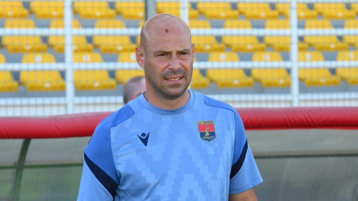 «Vittoria convincente e meritata»: la soddisfazione di mister Tiozzo dopo il successo del Taranto