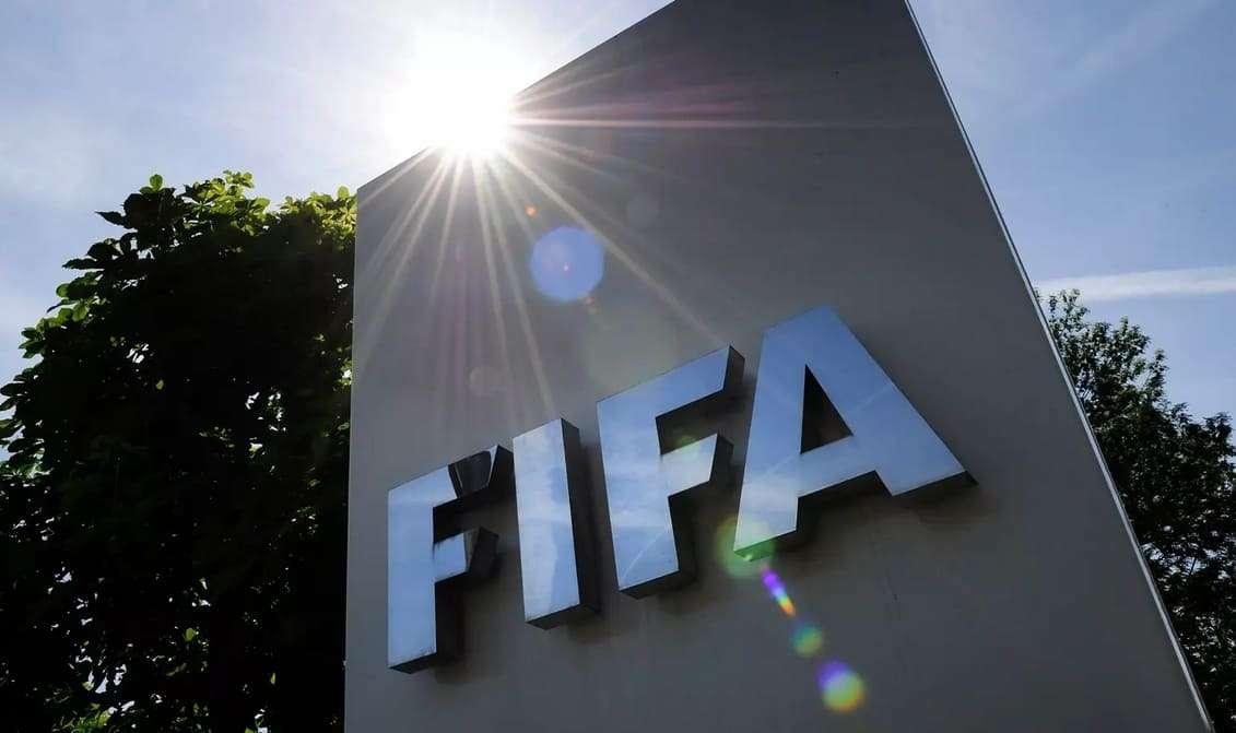 Rivoluzione nel calcio: la FIFA pronta a discutere nuove regole a Glasgow