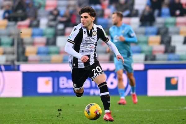 Catanzaro, colpo Pafundi: accordo chiuso con l'Udinese, il talento si unisce al ritiro