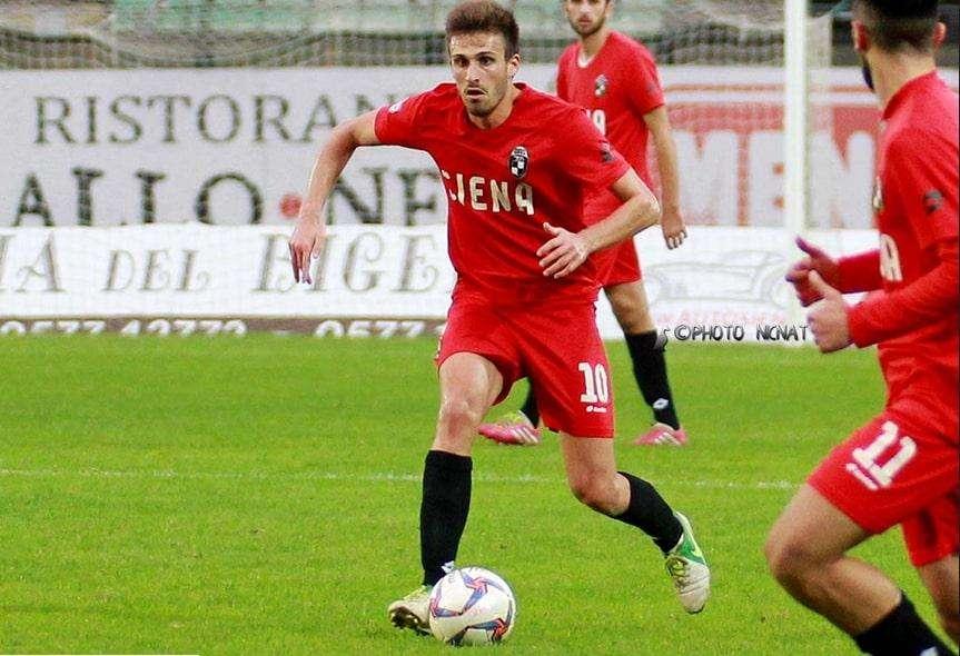 Sandonà, Zane accusa: "Qualche calciatore si lamenta degli stipendi, ma in estate firmano con..."