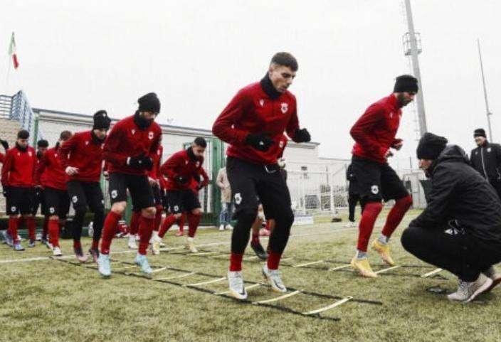 Ancona al completo: Colavitto punta alla sterzata in campionato