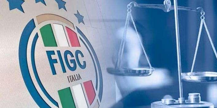 Illecito sportivo nel campionato Under 15 toscano: lunghe squalifiche per un allenatore e 4 calciatori