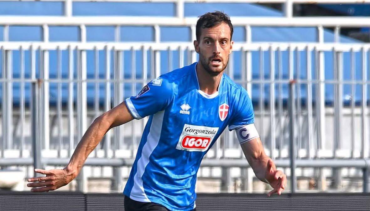 Svincolati - Esperto difensore centrale esperto con 4 promozioni in carriera