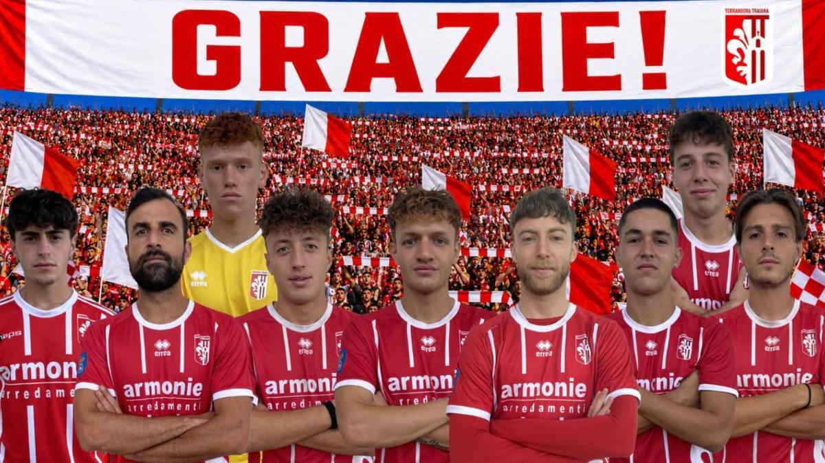 Terranuova Traiana, nove calciatori lasciano la rosa