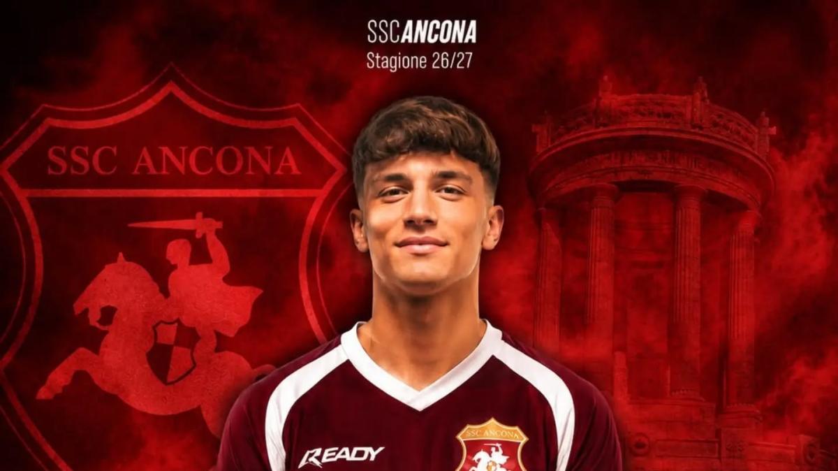 Rinforzo nel reparto offensivo per l'Ancona: c'è la firma di Nicolas Cocola