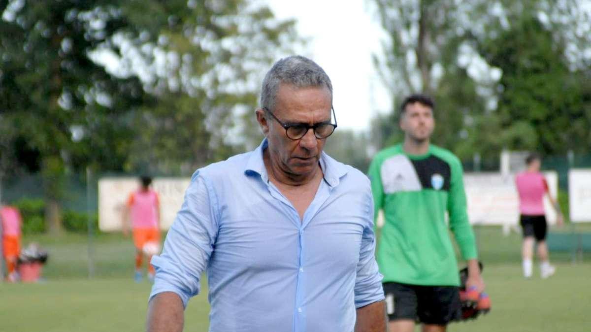 Forlì, mister Miramari: «Nel complesso ci manca solo Drudi, ma avendo una rosa ampia...»