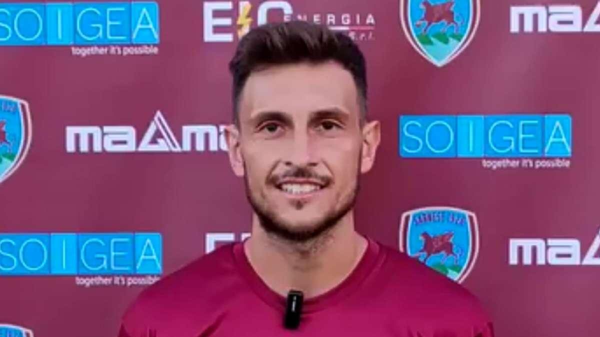 Sarnese, annunciato l'addio di un attaccante: rimarrà in serie D
