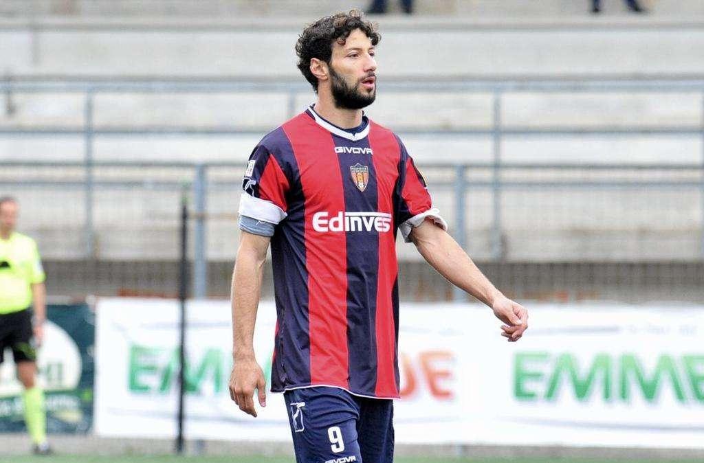 Bari, calciomercato: un ex serie D per mister Auteri?