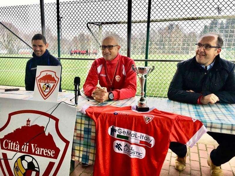 Varese, Ezio Rossi si presenta: «Diciotto squadre più forti di noi. Resterò l'anno prossimo se...»