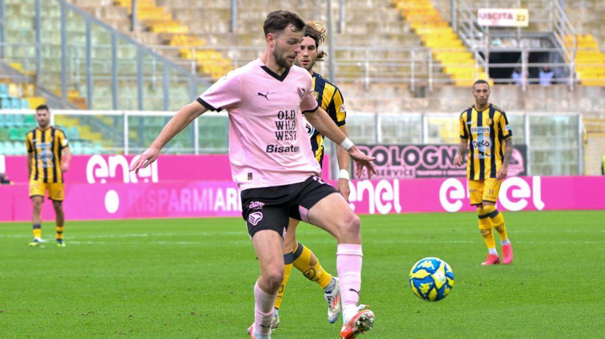 Palermo, luglio decisivo per Le Douaron: l'attaccante si gioca la conferma nel ritiro con Inzaghi