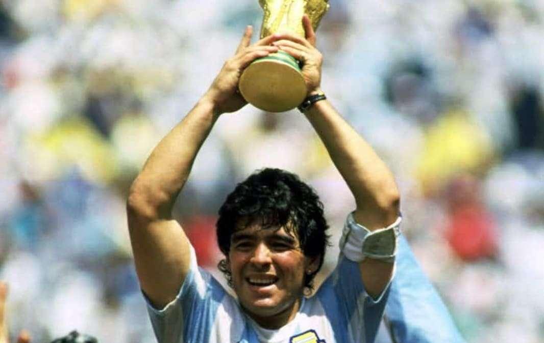 Semplicemente la storia del calcio: Sessanta anni del Barrilete Cosmico